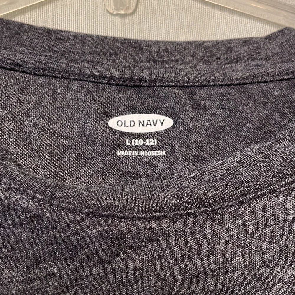OLD NAVY GIRLS TOP.